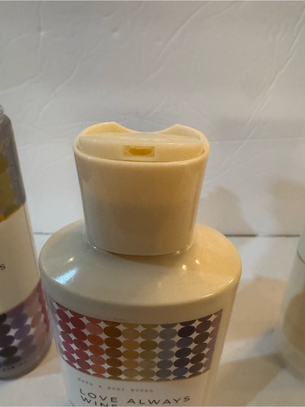 Bath & Body Works Love Always Wins Body Wash, Cream & Mist - Picture 6 of 7